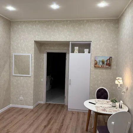 біля оперного театру2 アパート